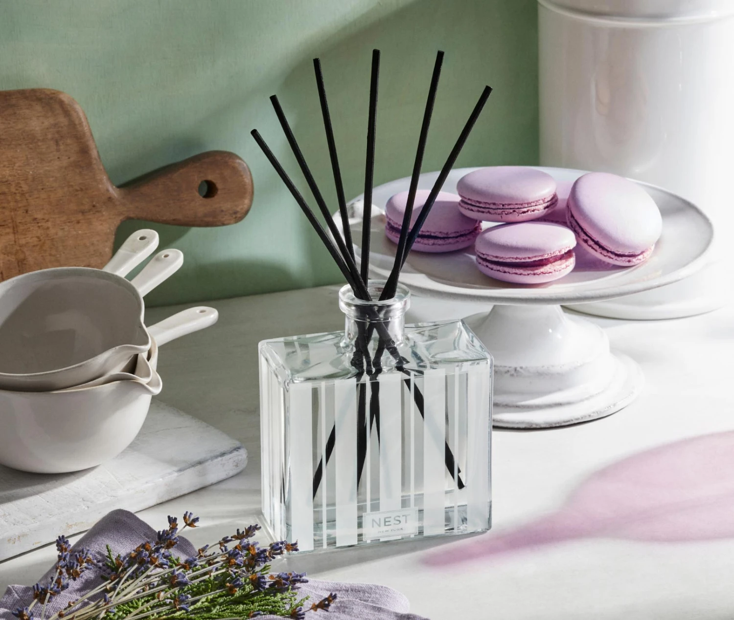 Cedar Leaf & Lavender Reed Diffuser Cedar Leaf & Lavender Reed Diffuser -Fragrances Sales NESTNY CORE CV DIF REED 2