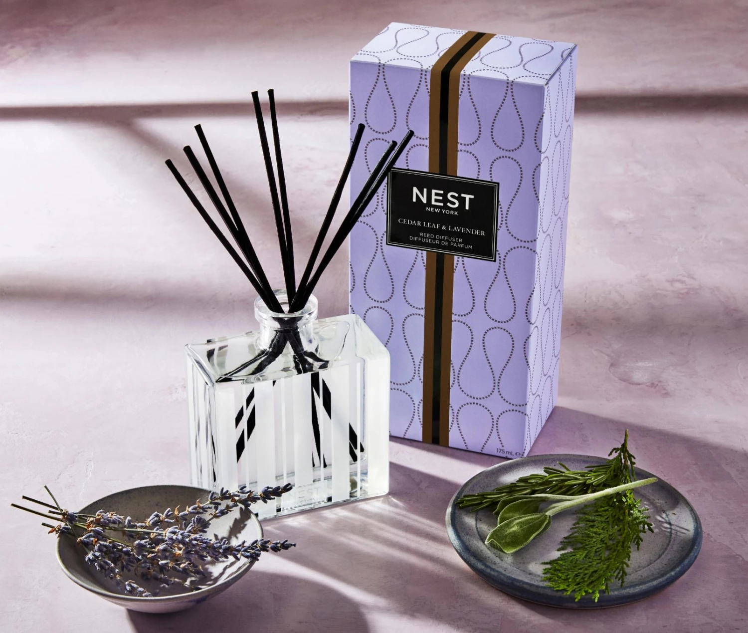 Cedar Leaf & Lavender Reed Diffuser Cedar Leaf & Lavender Reed Diffuser -Fragrances Sales NESTNY CORE CV DIF REED 3