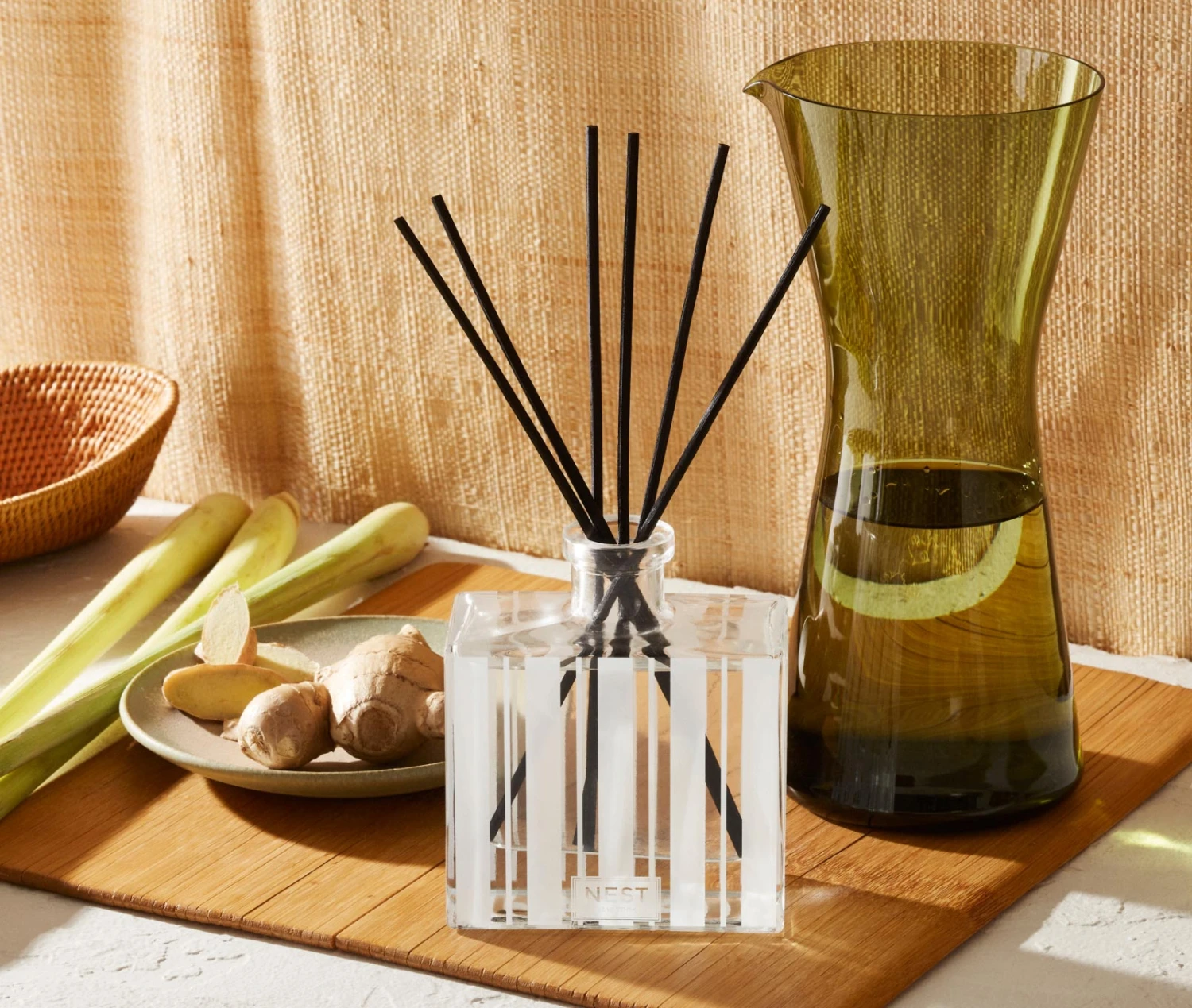 Lemongrass & Ginger Reed Diffuser Lemongrass & Ginger Reed Diffuser -Fragrances Sales NESTNY CORE LG DIF REED 2