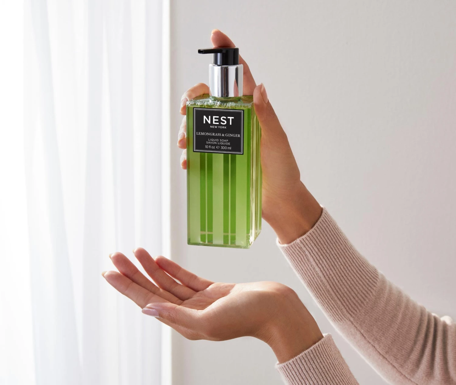 Lemongrass & Ginger Liquid Soap Lemongrass & Ginger Liquid Soap -Fragrances Sales NESTNY CORE LG SOAP 2