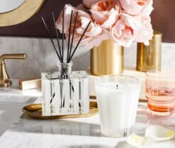 Rose Noir & Oud Classic Candle -Fragrances Sales NESTNY CORE RO CAN CL 4