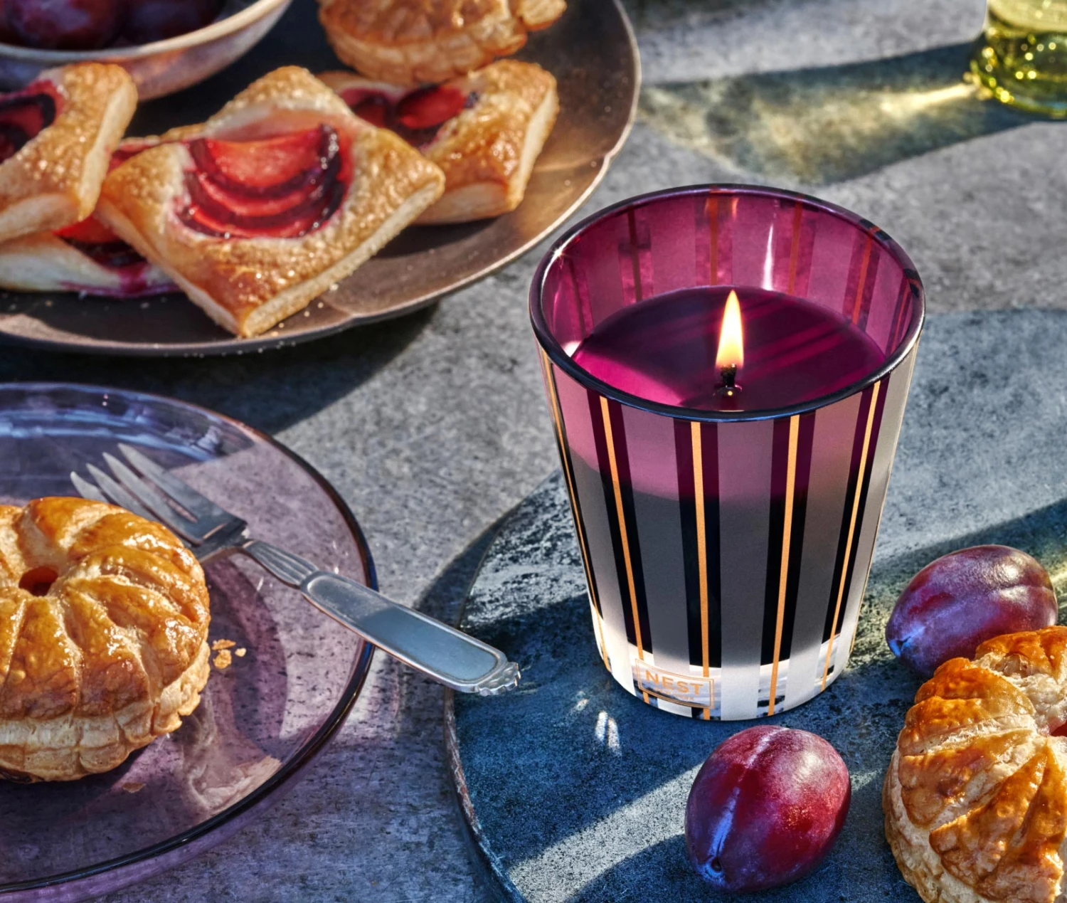 Autumn Plum Classic Candle Autumn Plum Classic Candle -Fragrances Sales NESTNY FF ATP CAN CL 2