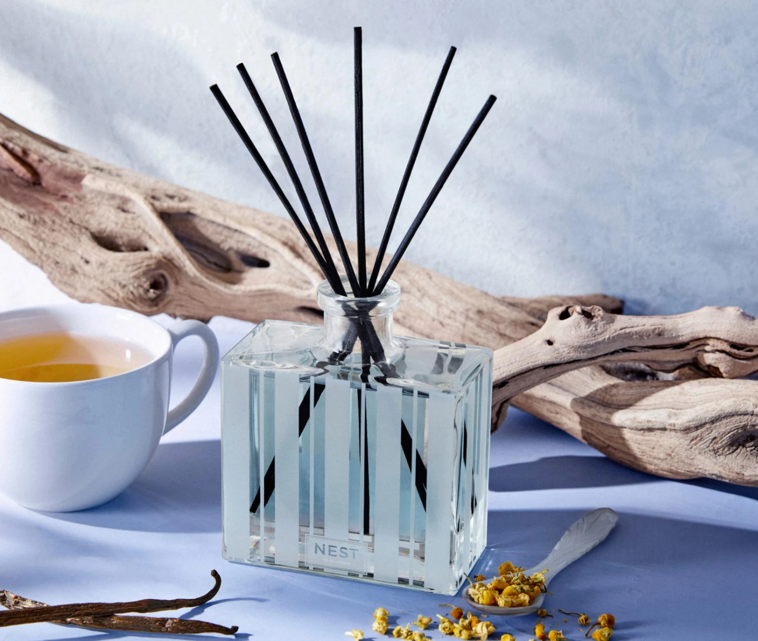 Driftwood & Chamomile Reed Diffuser Driftwood & Chamomile Reed Diffuser -Fragrances Sales NESTNY WELL DC DIF REED 2