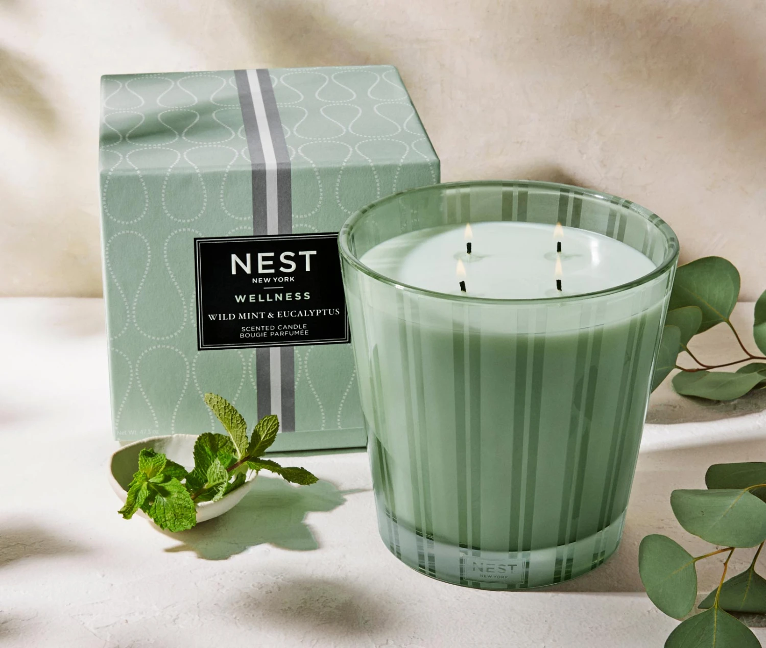 Wild Mint & Eucalyptus Luxury Candle Wild Mint & Eucalyptus Luxury Candle -Fragrances Sales NESTNY WELL ECS CAN LX 3